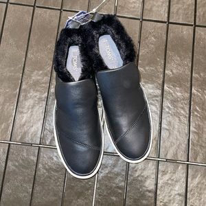 TOMS WOMAN BLACK PAXTON MID-TOP SLIP-ON